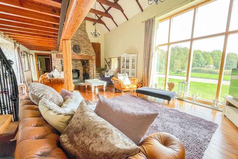 4 bedroom barn conversion for sale, Scawcett Lane, Doncaster DN9