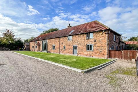 4 bedroom barn conversion for sale, Scawcett Lane, Doncaster DN9