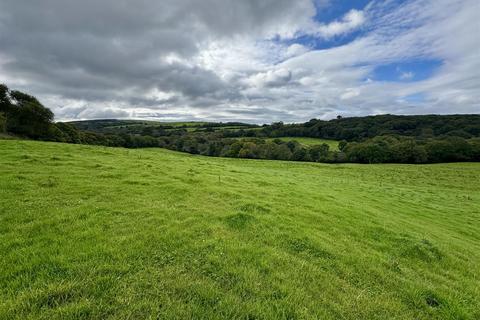 Land for sale, Eaglesbush, Cimla