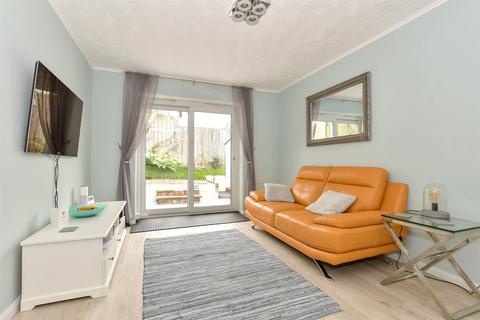 1 bedroom semi-detached bungalow for sale, Heath Close, Newport, Isle of Wight