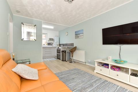 1 bedroom semi-detached bungalow for sale, Heath Close, Newport, Isle of Wight