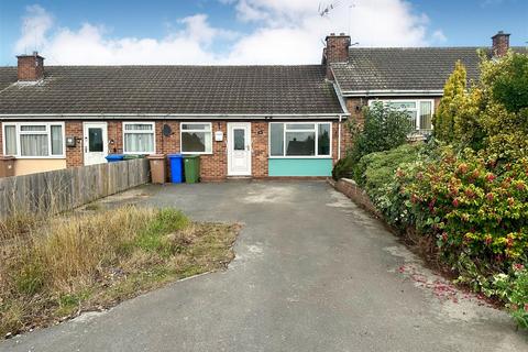 2 bedroom bungalow for sale, St. Albans Close, Withernwick, Hull