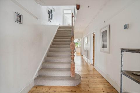 11 Oxhey Road, Watford, WD19 4QF