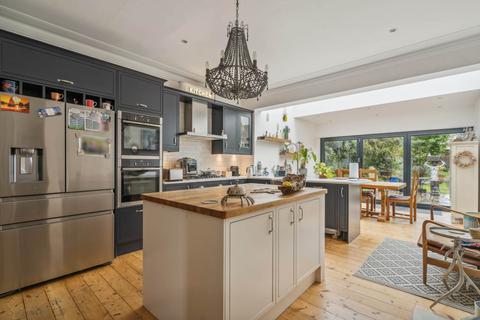 11 Oxhey Road, Watford, WD19 4QF
