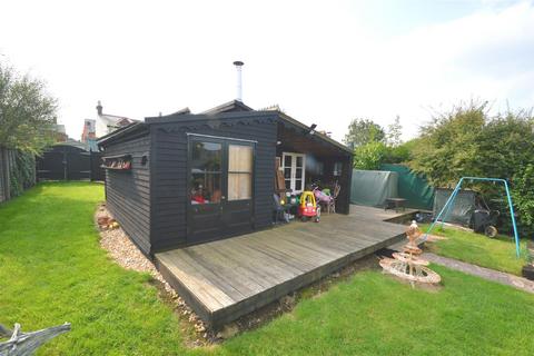 2 bedroom detached bungalow for sale, St. Pauls View Road, Newport