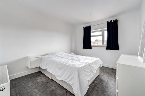 27 Sackville Crescent, Worthing, BN14 8BP