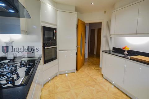 21 Cunningham Close, Brotton, Saltburn-by-the-sea, TS12 2FH