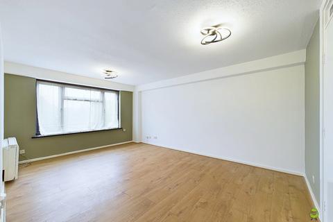 73 Morvale Close, Belvedere, DA17 5HT