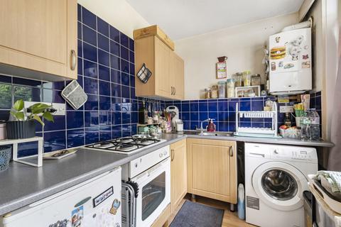 Studio for sale, Putney Hill, London, SW15