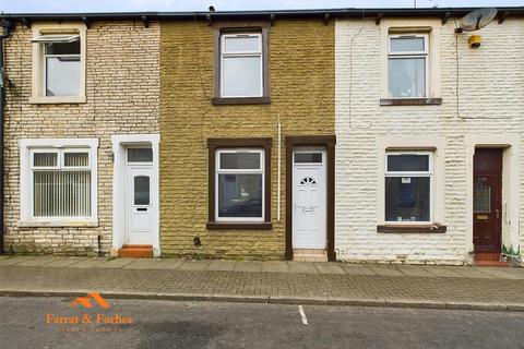 2 bedroom terraced house to rent, Healey Wood Road, Burnley BB11