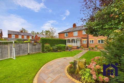 4 bedroom semi-detached house for sale, Red House Lane, Eccleston, PR7 5RH