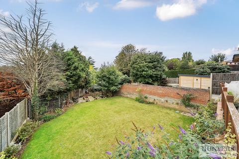 2 bedroom detached bungalow for sale, Barnehurst Avenue, Bexleyheath