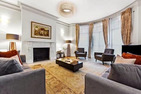 4 bedroom flat to rent, Transept Street Marylebone NW1