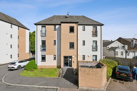 2 bedroom flat to rent, Smithycroft Court, GLASGOW G33