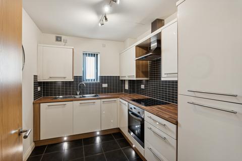 2 bedroom flat to rent, Smithycroft Court, GLASGOW G33