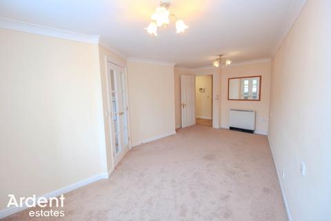 1 bedroom apartment for sale, Salter Court, Colchester