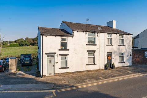 3 bedroom semi-detached house for sale, Wigan Road, Aspull, WN2