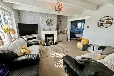 1 Boundary Green, Denton, Manchester, M34 3BY