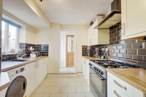 2 bedroom semi-detached house for sale, Milton Road, Westcliff-on-sea, SS0