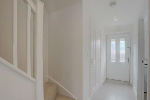 2 bedroom semi-detached house to rent, Dodson Avenue, Keyworth, Nottingham, Nottinghamshire, NG12