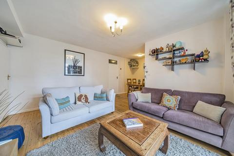 2 bedroom flat for sale, Upper Richmond Road, Putney