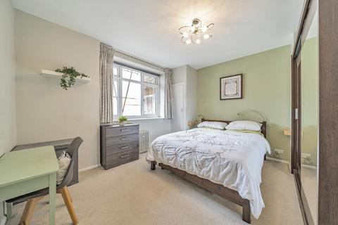 2 bedroom flat for sale, Upper Richmond Road, Putney