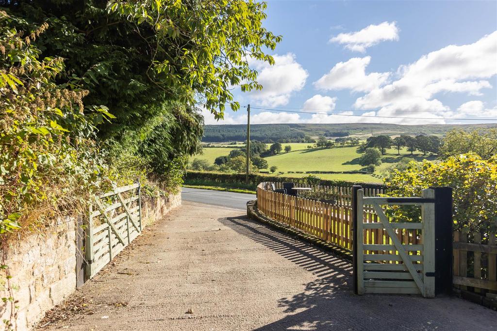 Breck House Farm Bungalow External 5.jpg