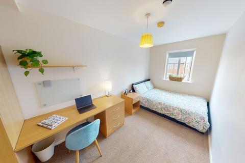 6 bedroom terraced house to rent, 37 Raleigh Street, Nottingham, Nottinghamshire, NG7 4DA