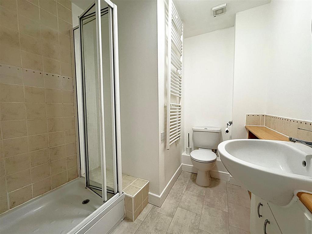 Shower room.jpg