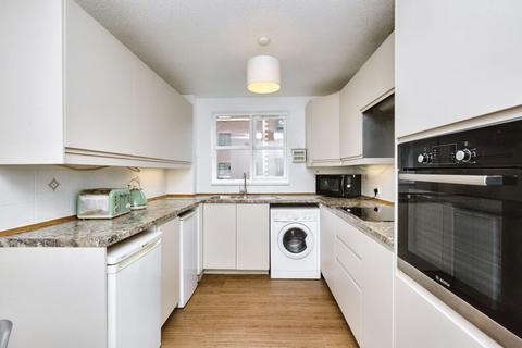 2 bedroom flat for sale, Flat 4, 23 Silvermills, Stockbridge, Edinburgh, Midlothian, EH3 5BF