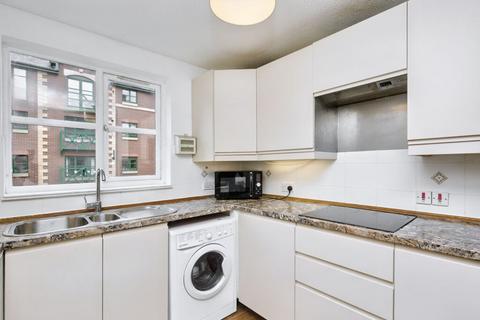 2 bedroom flat for sale, Flat 4, 23 Silvermills, Stockbridge, Edinburgh, Midlothian, EH3 5BF