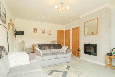 2 bedroom semi-detached bungalow for sale, Spring Valley Crescent, Leeds