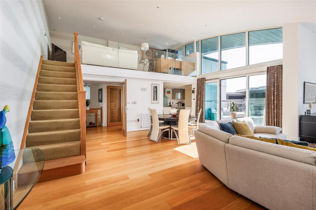 86 Dolphin Quays-47.jpg
