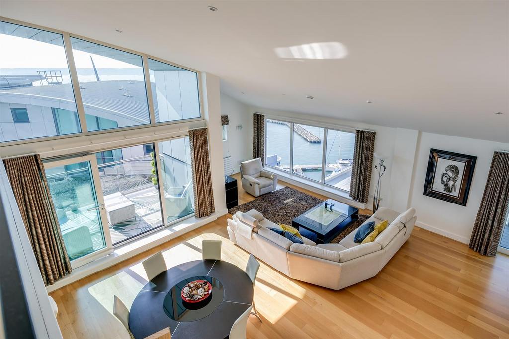 86 Dolphin Quays-40.jpg