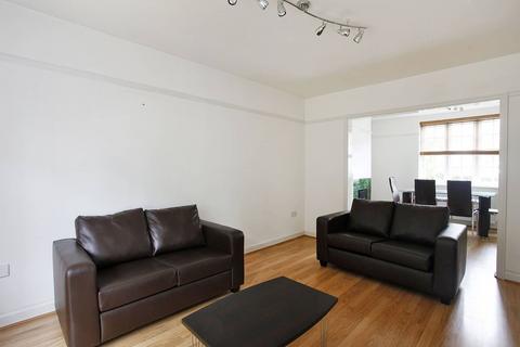 3 bedroom house to rent, Asmuns Hill, London NW11