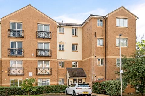 1 bedroom apartment for sale, Friars Close, Ilford