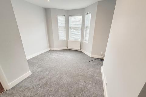 1 bedroom flat to rent, Montgomery Street, Hove BN3