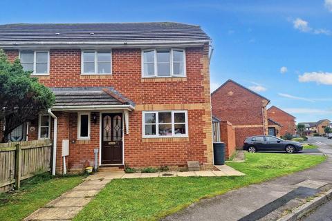 3 bedroom semi-detached house to rent, Elizabeth Road, Bude EX23