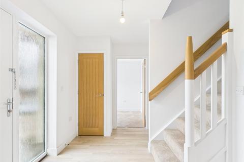 4 bedroom semi-detached house for sale, Market Gardens, Torrington, Devon