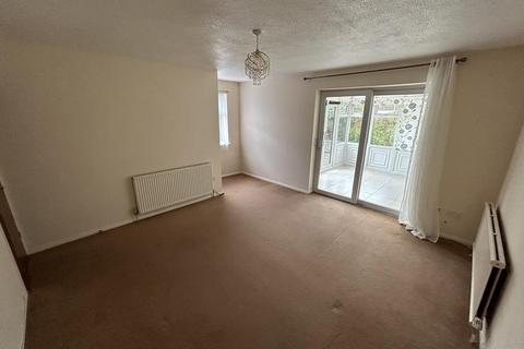 2 bedroom end of terrace house to rent, Carlford Close, Suffolk IP5