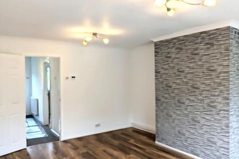 2 bedroom end of terrace house to rent, Llanelli, Llwyn Yr Eos