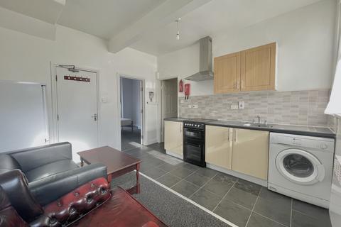 1 bedroom flat to rent, Baldovan Place, Leeds LS8