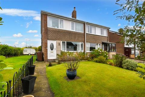 3 bedroom semi-detached house for sale, Scotchman Close, Morley, Leeds, West Yorkshire