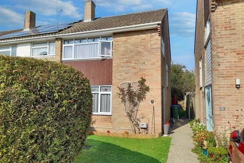 3 bedroom end of terrace house for sale, Elm Grove South, Barnham