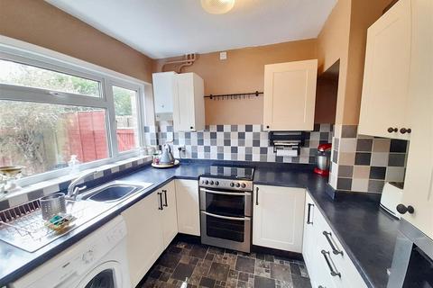 3 bedroom end of terrace house for sale, Elm Grove South, Barnham