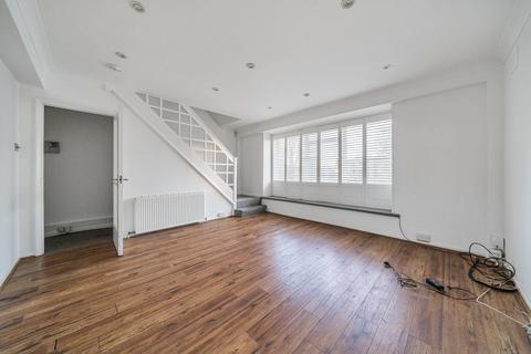 109 Eltham Road, London, SE12 8UG