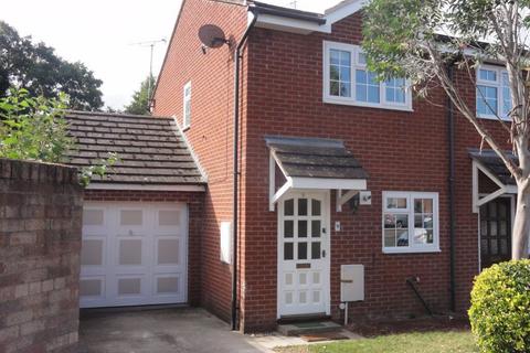 2 bedroom semi-detached house to rent, Westholme Road, Belmont