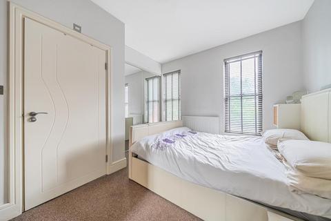 2 bedroom flat for sale, Windsor,  Berkshire,  SL4