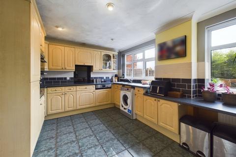 3 bedroom detached house for sale, Obelisk Rise, Kingsthorpe, Northampton, NN2 8SY