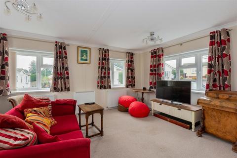 2 bedroom retirement property for sale, Marlow Road, Henley-On-Thames RG9